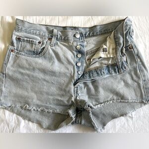 Levi’s 501 Collection Light wash, high rise, 2inch cutoff short.